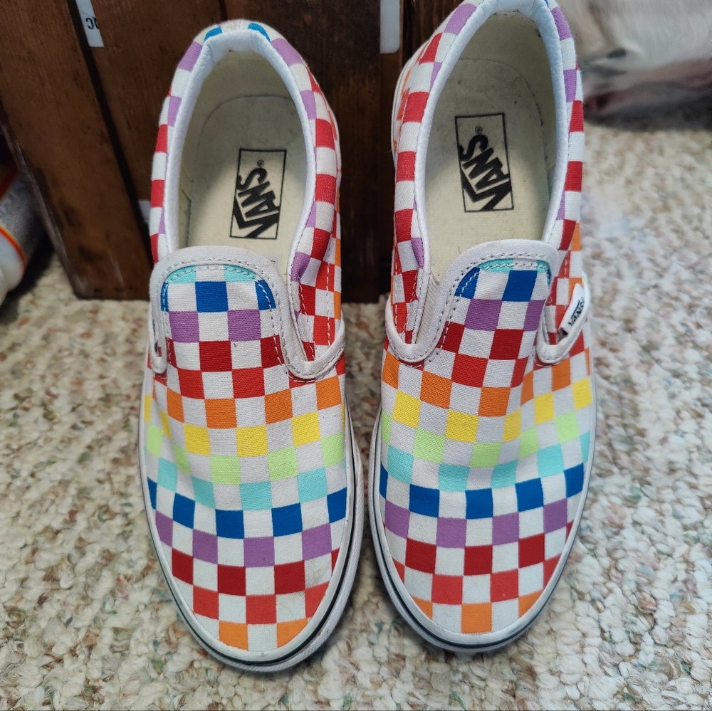 Rainbow Checker Slip On Vans Kids Size  3 Big Kids Skater Shoes Great Condition